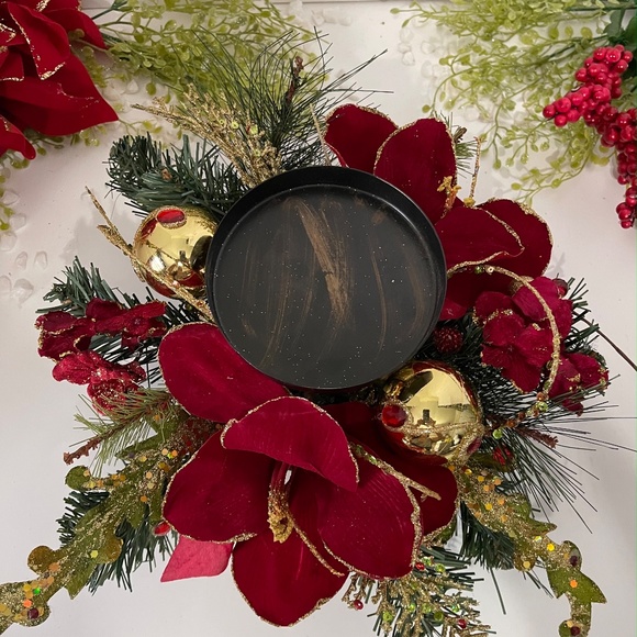 Christmas holiday candle holder. - NEW ITEM - Picture 3 of 7